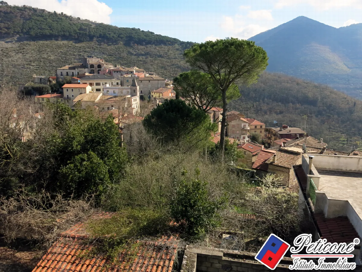 Appartamento in vendita a Lenola, Centro - foto 2