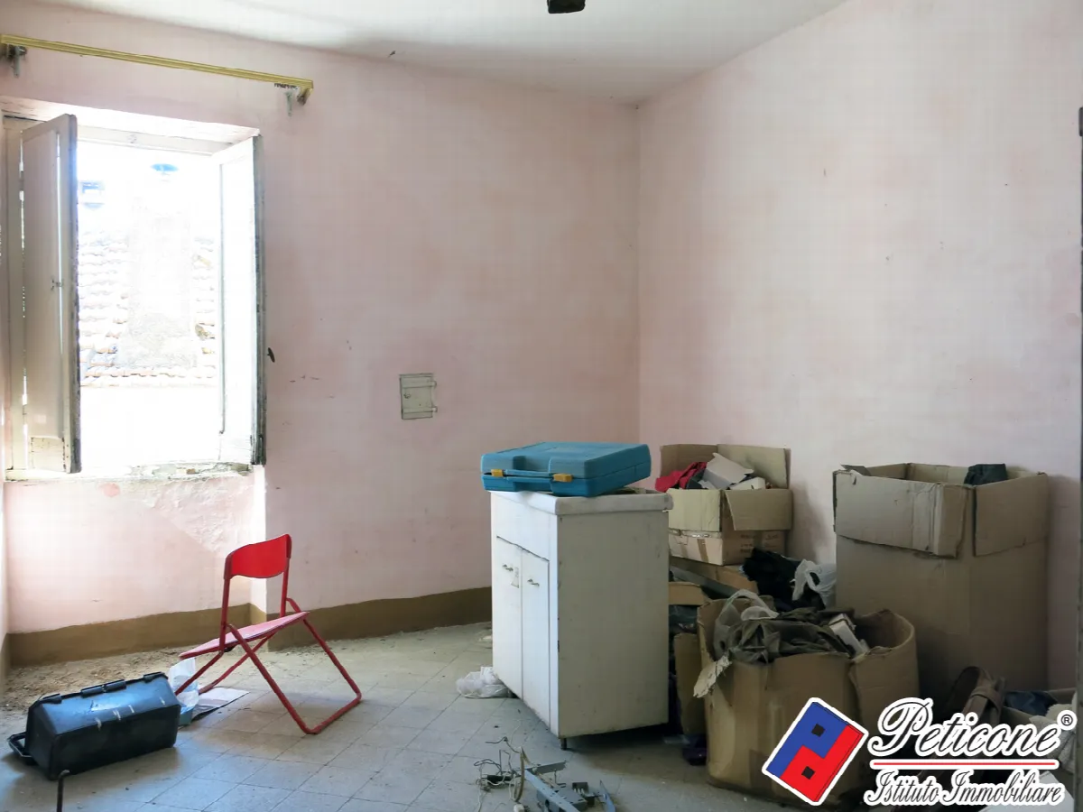 Appartamento in vendita a Lenola, Centro Storico - foto 4