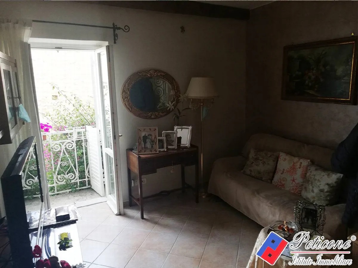 Appartamento in vendita a Fondi, Centro - foto 1