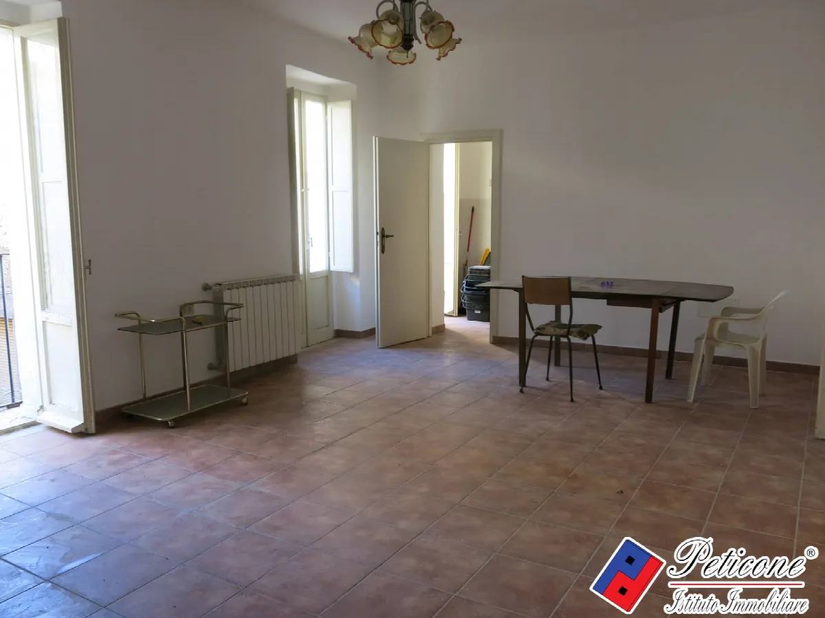 Appartamento in vendita a Fondi, Centro storico - foto 7