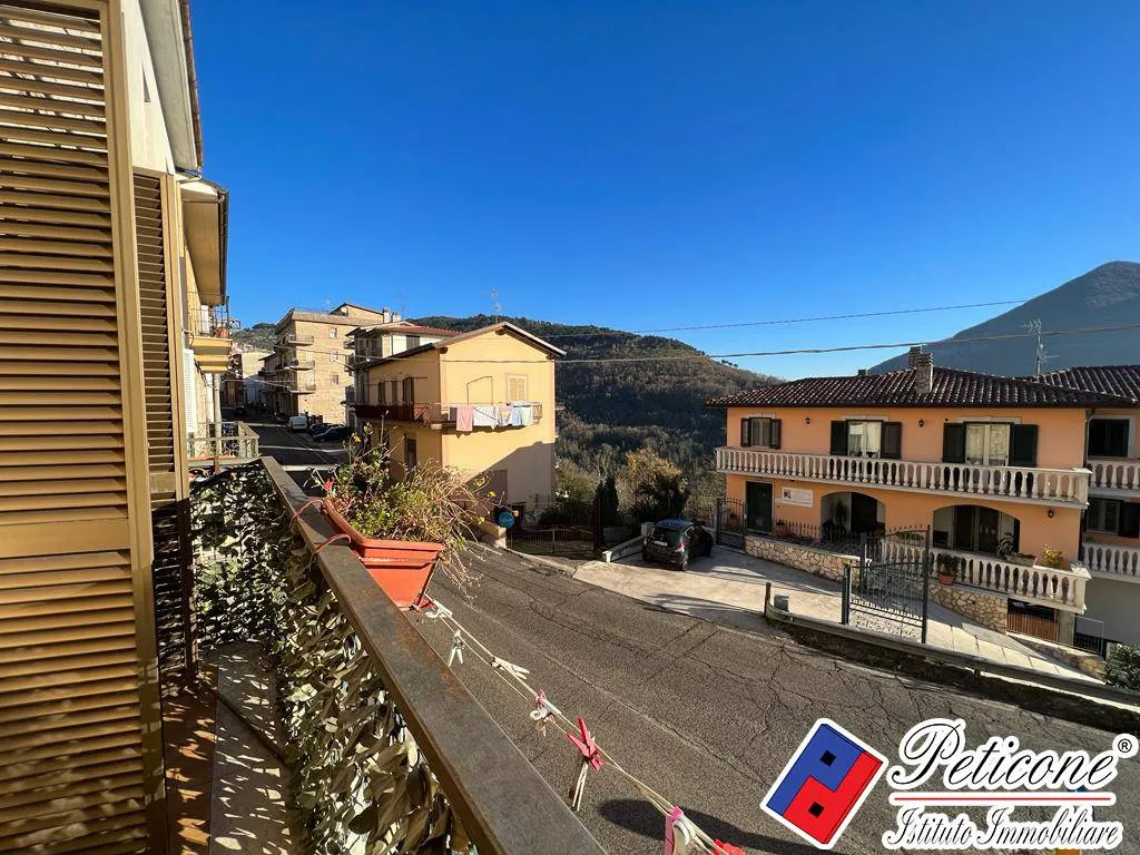 Appartamento in vendita a Lenola, Centro - foto 2
