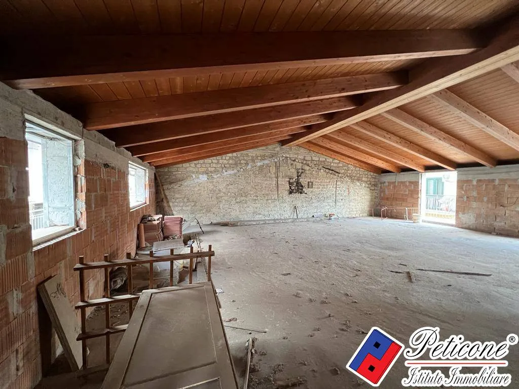 Appartamento in vendita a Fondi, Centro - foto 4
