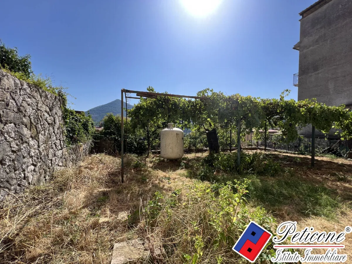 Appartamento in vendita a Lenola, Centro - foto 10