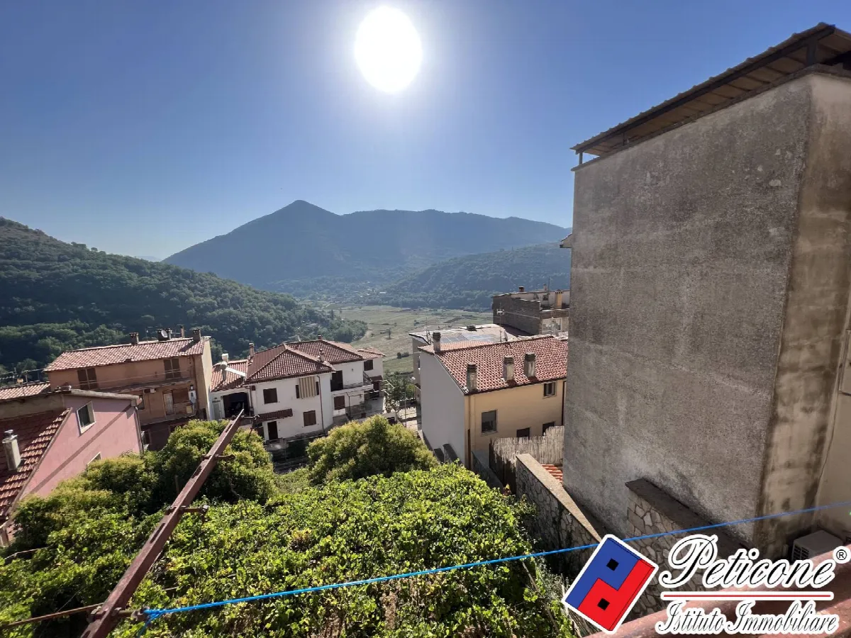 Appartamento in vendita a Lenola, Centro - foto 1