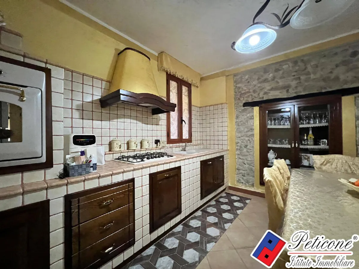 Appartamento in vendita a Fondi, Centro - foto 4