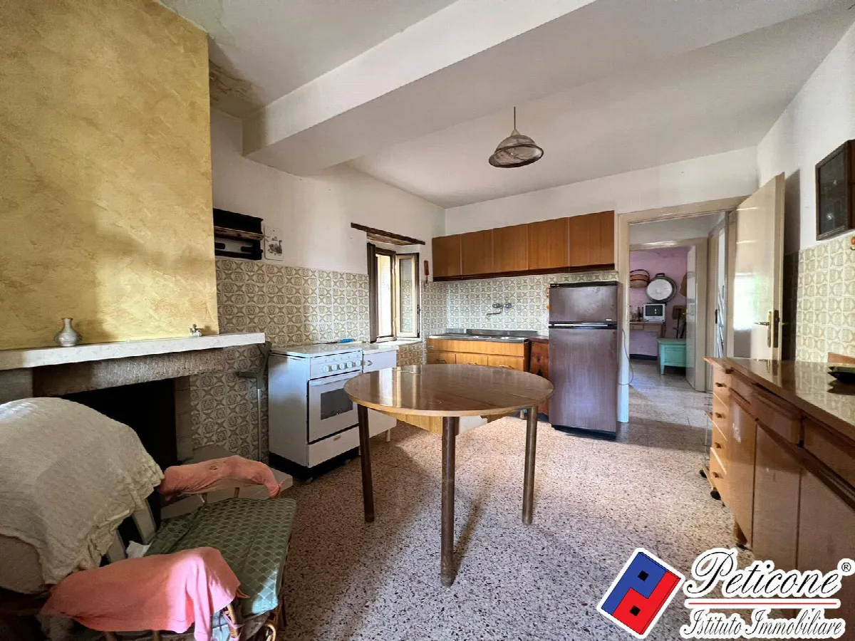 Appartamento in vendita a Lenola, Centro - foto 2