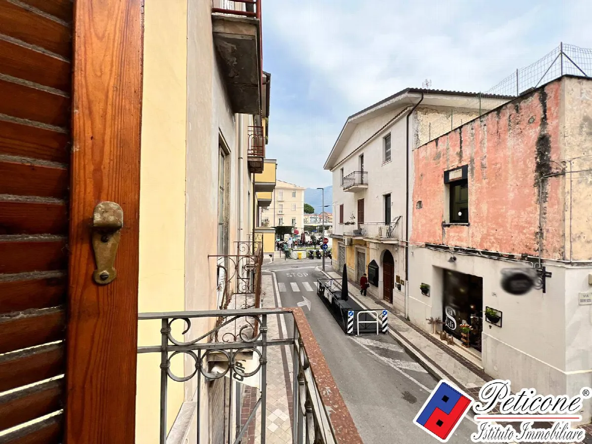 Appartamento in vendita a Fondi, Centro - foto 1