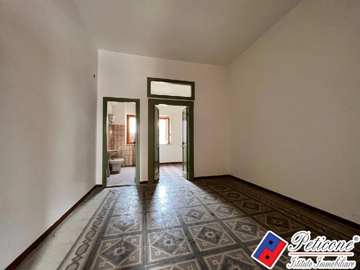 Appartamento in vendita a Fondi, Centro - foto 2