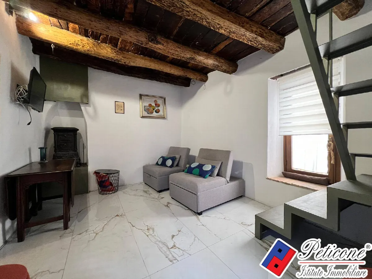 Appartamento in vendita a Monte San Biagio, Centro - foto 1