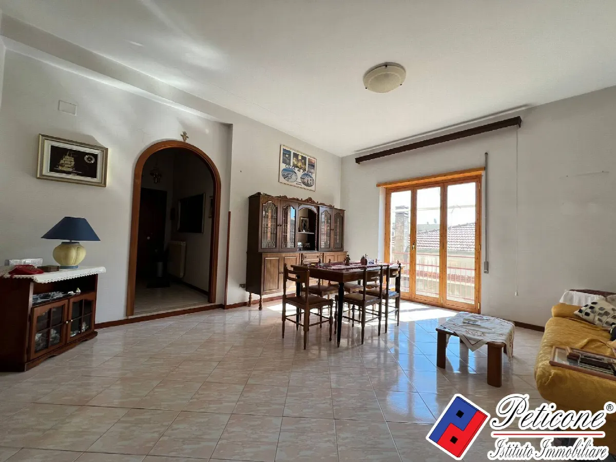 Appartamento in vendita a Fondi, Centro - foto 1