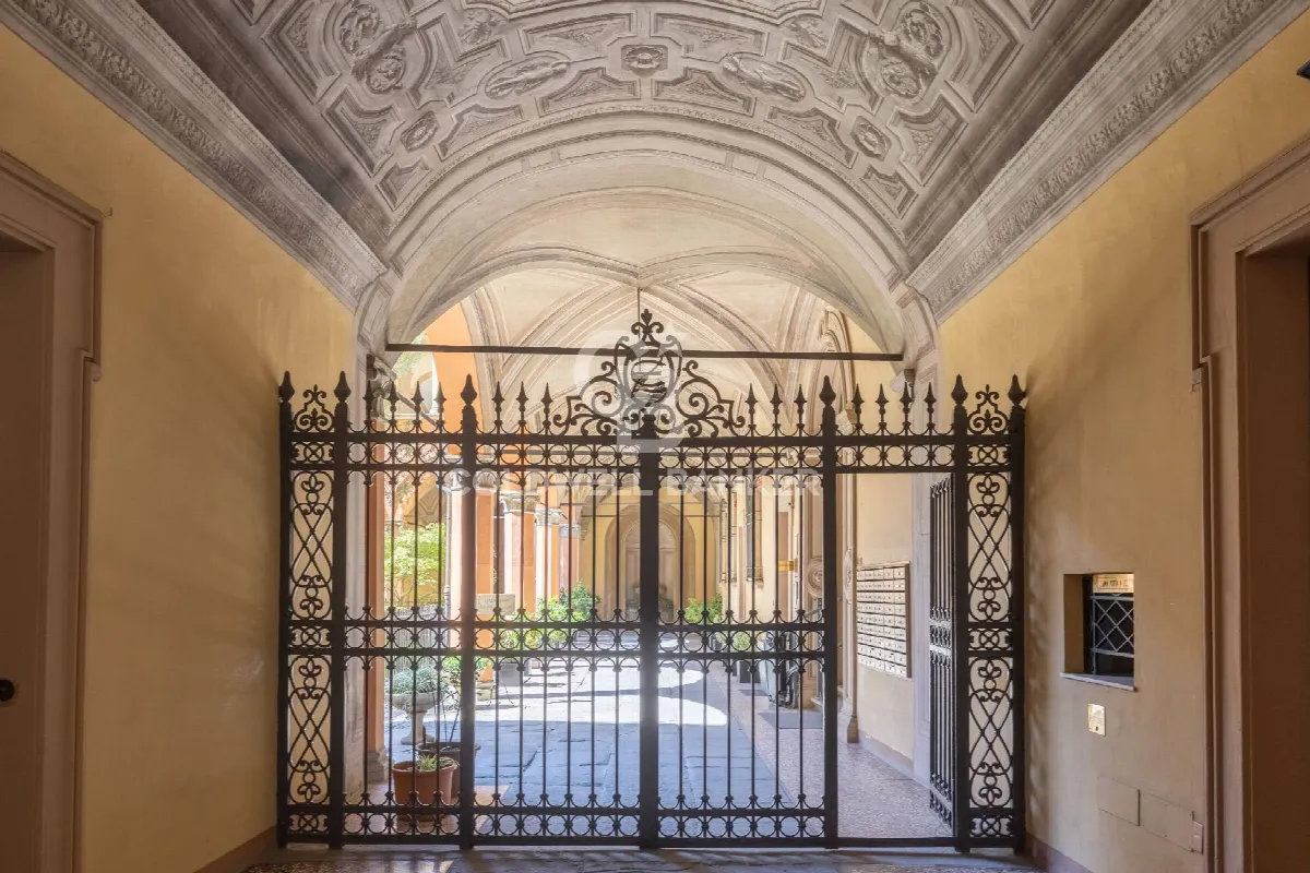 Appartamento in vendita a Bologna, Centro storico - foto 3