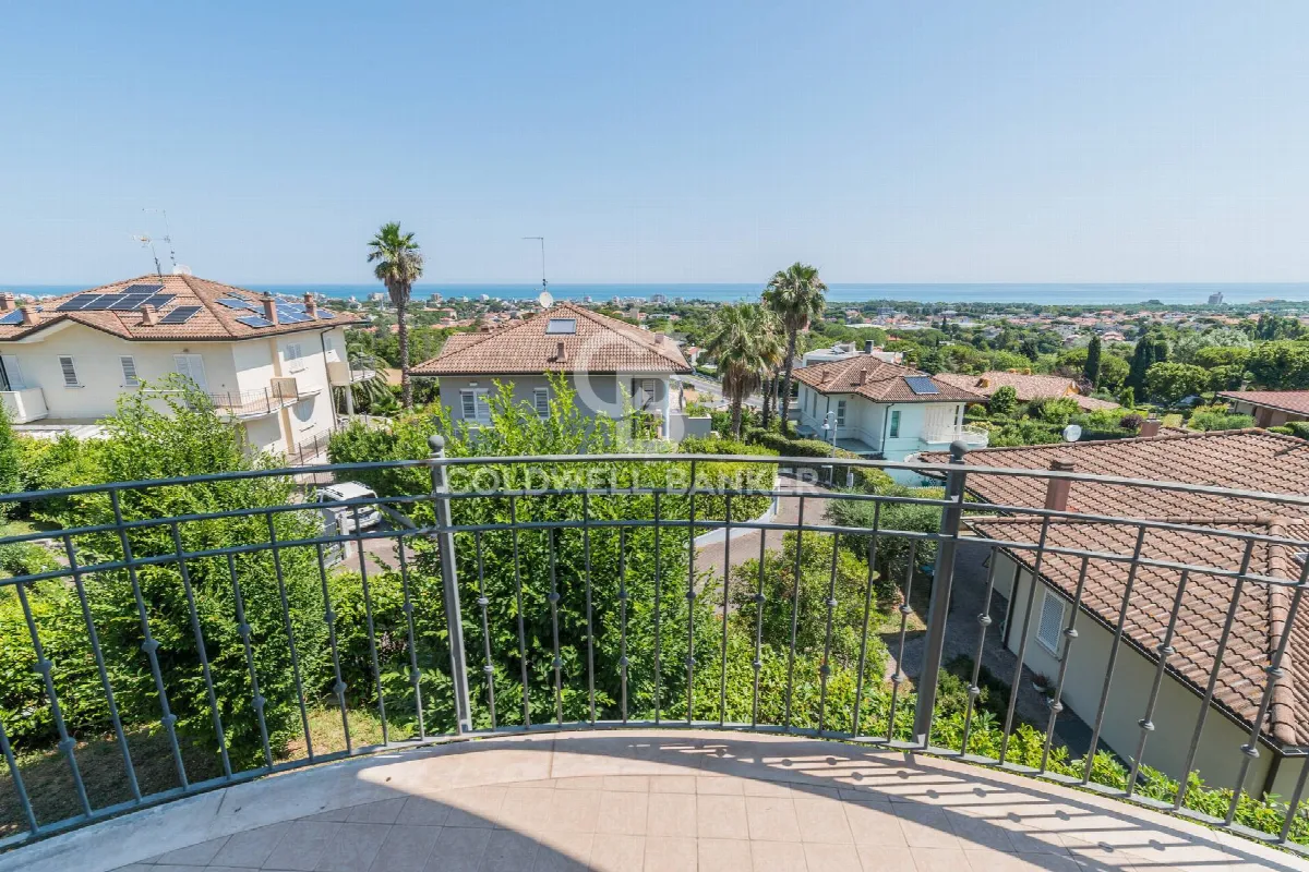 Appartamento in vendita a Riccione, COLLE DEI PINI - foto 4