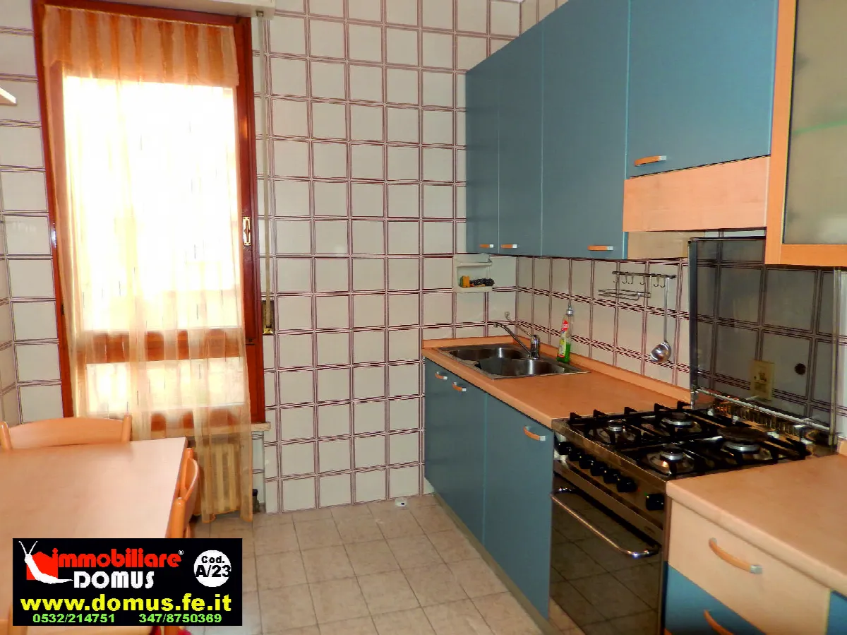 Appartamento in vendita a Ferrara, Centro storico - foto 2