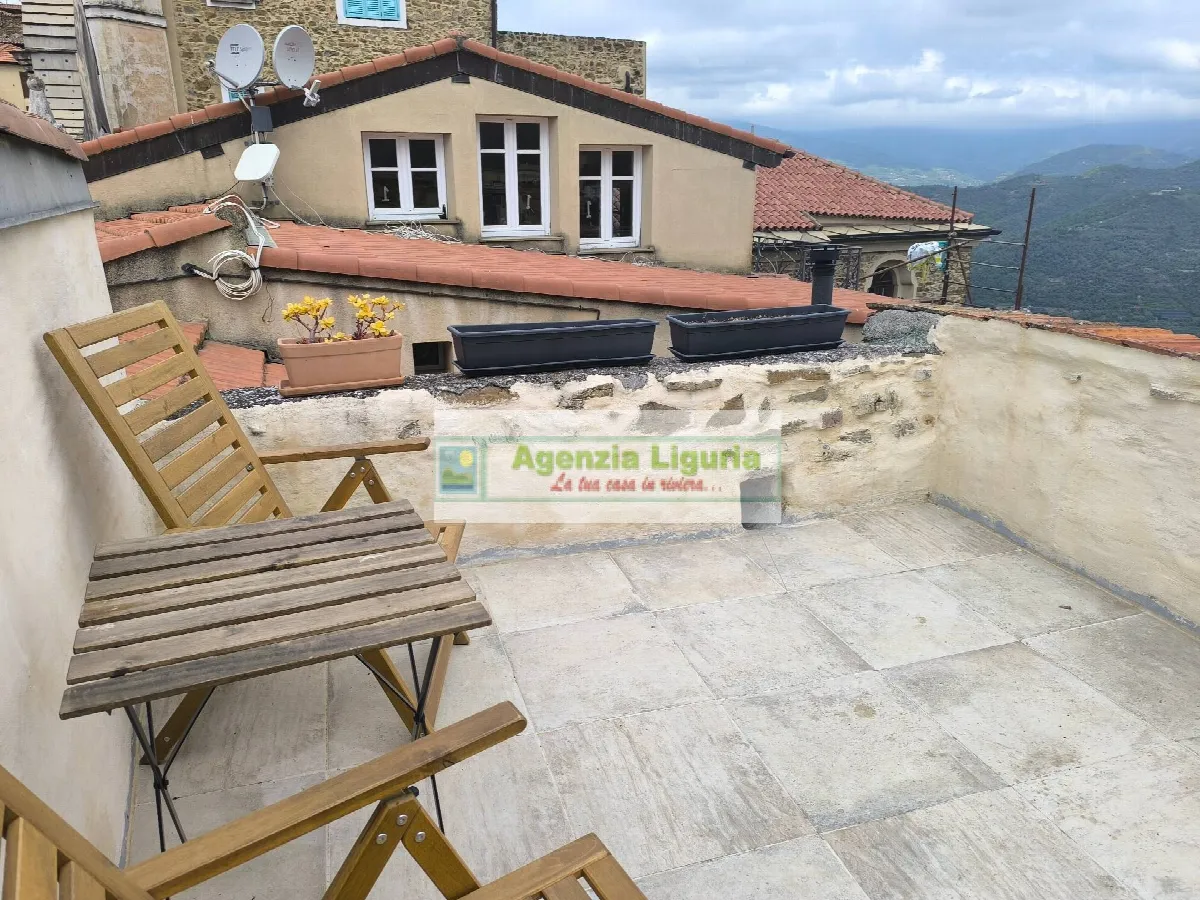Appartamento in vendita a Perinaldo - foto 1