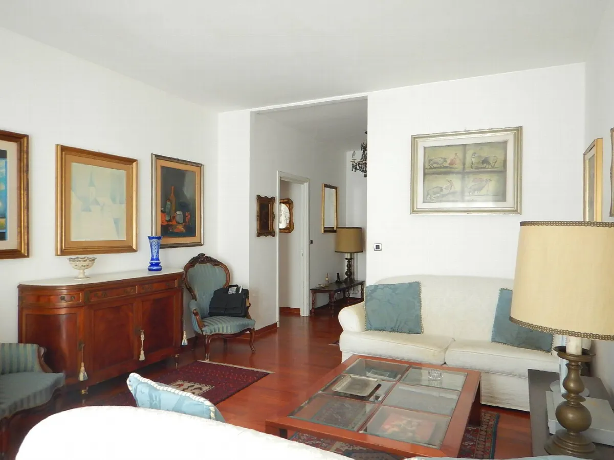 Appartamento in vendita a Ferrara, Centro storico - foto 2