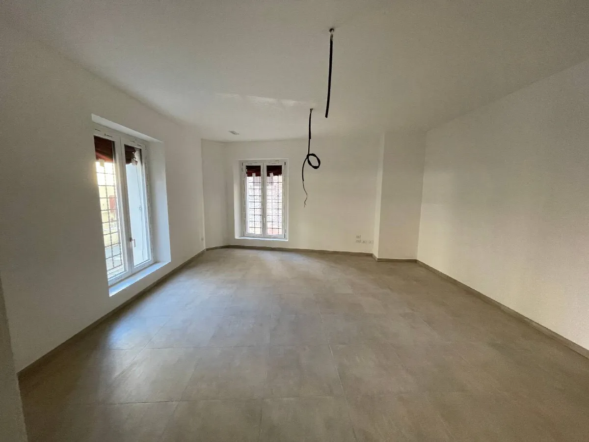 Appartamento in vendita a Ferrara, Centro storico - foto 1