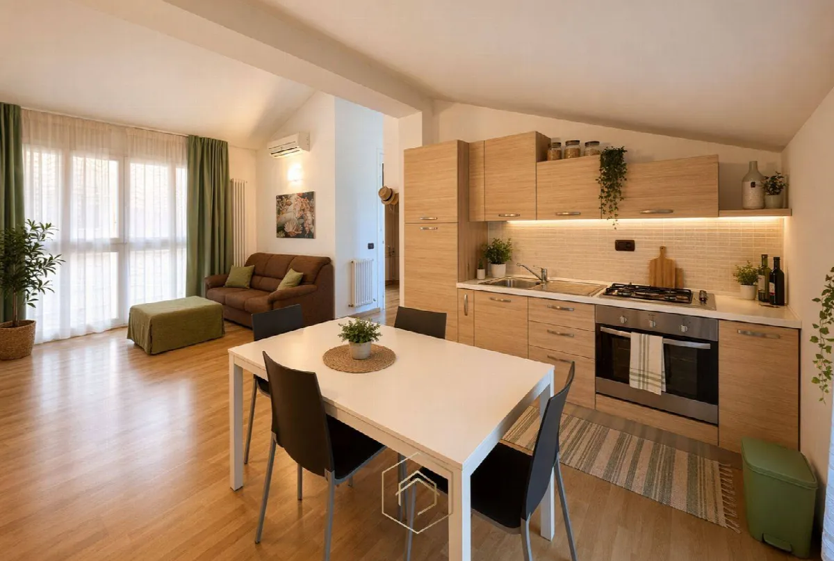 Appartamento in vendita a Ferrara, Centro storico - foto 2