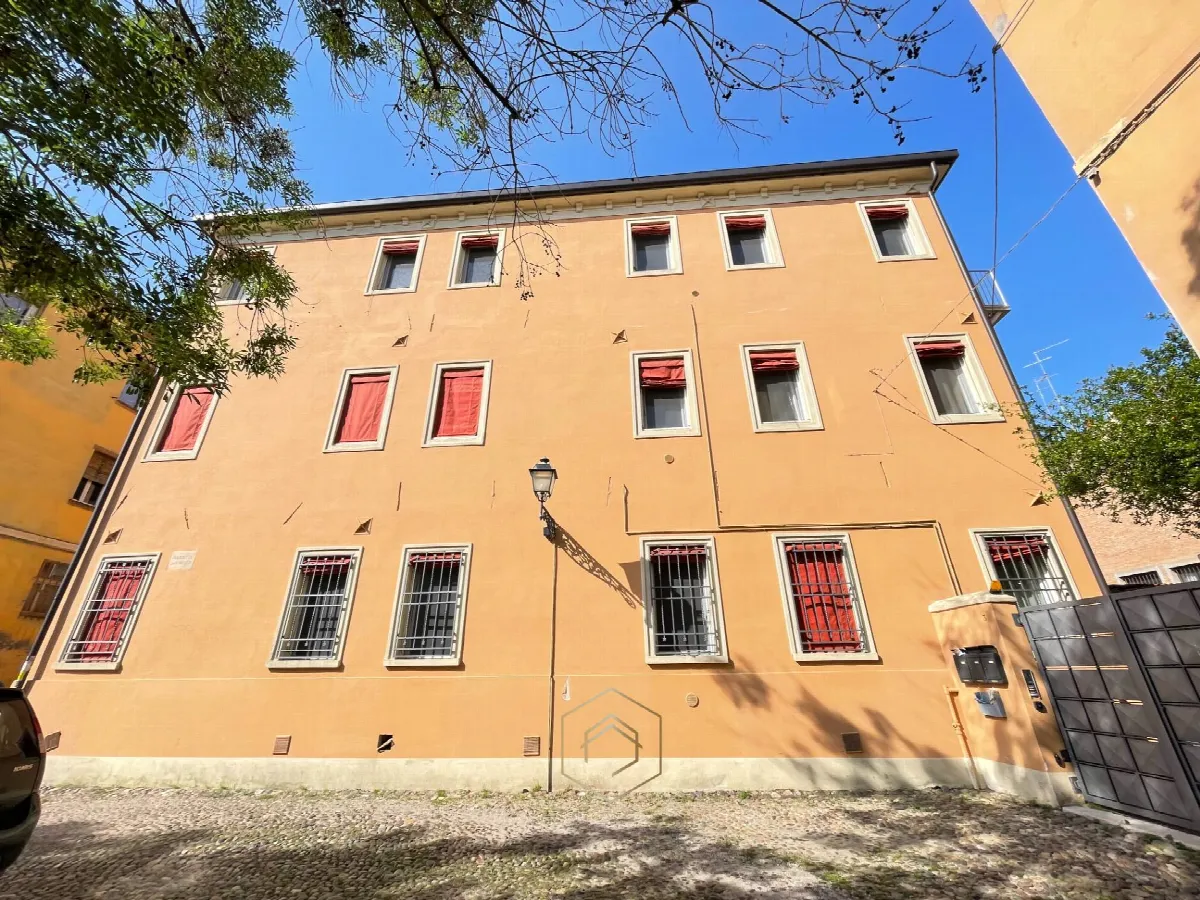 Appartamento in vendita a Ferrara, Centro storico - foto 4