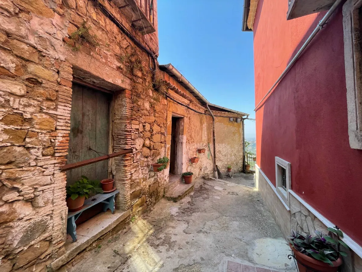 appartamento indipendente in vendita a Ariano Irpino, via mancini - foto 1