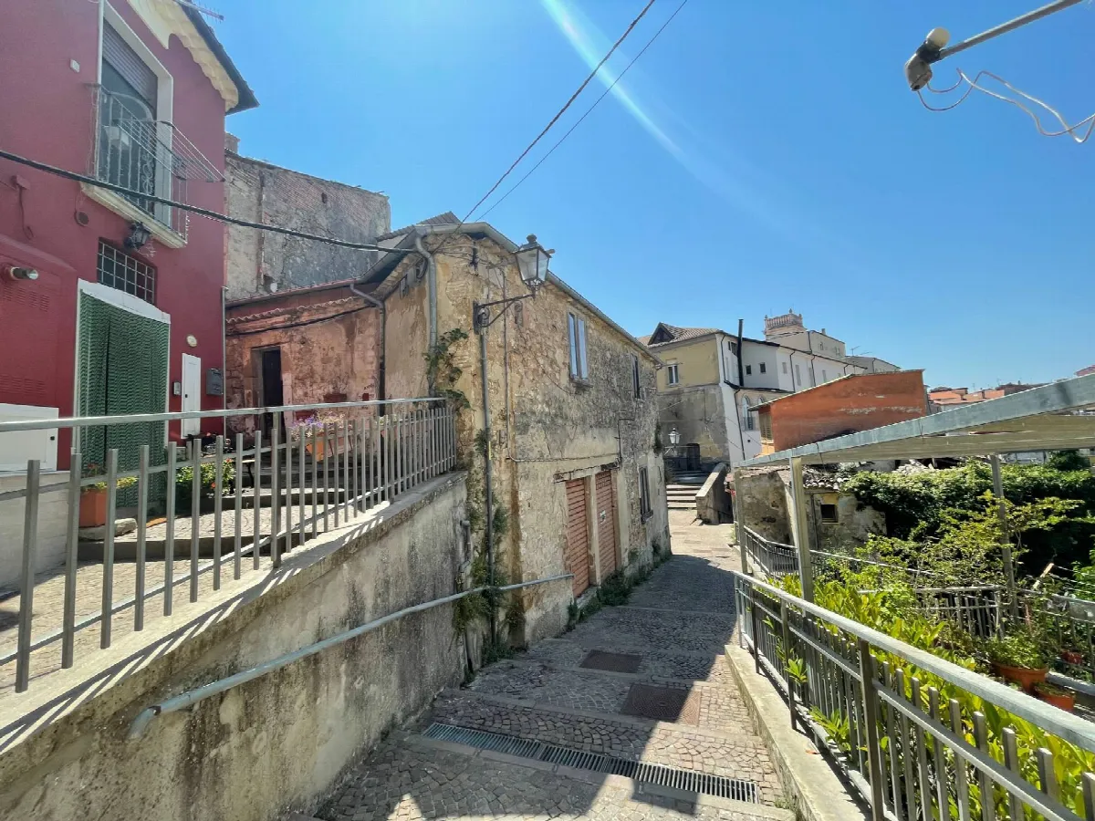 appartamento indipendente in vendita a Ariano Irpino, via mancini - foto 3