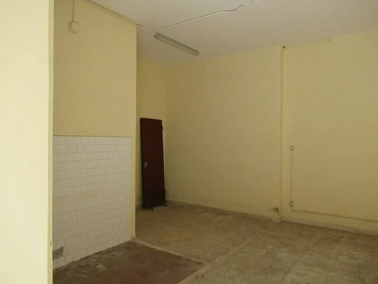 garage in vendita a Pescara, Zona Ospedale - foto 4