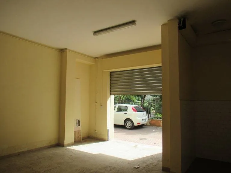 garage in vendita a Pescara, Zona Ospedale - foto 6