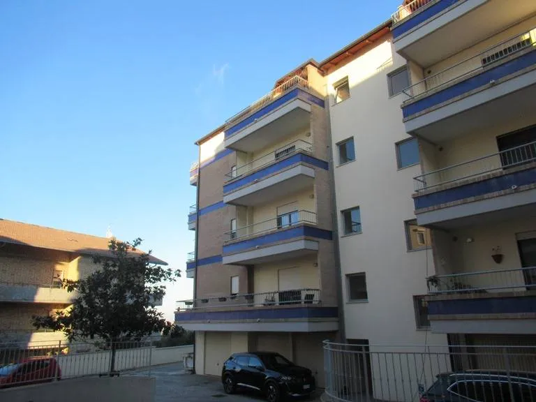 Appartamento in vendita a Spoltore, CENTRO - foto 1