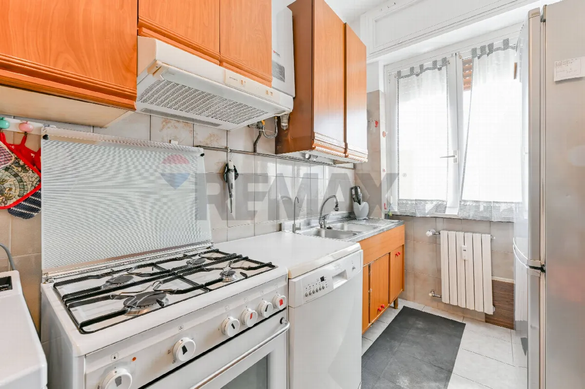 Appartamento in vendita a Rho, Zona San Pietro - foto 8