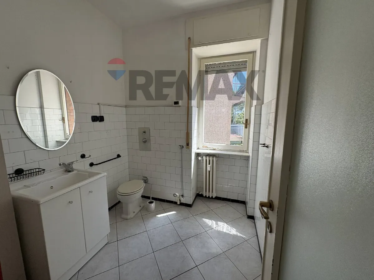 Appartamento in vendita a Varese, Zona Biumo - foto 10