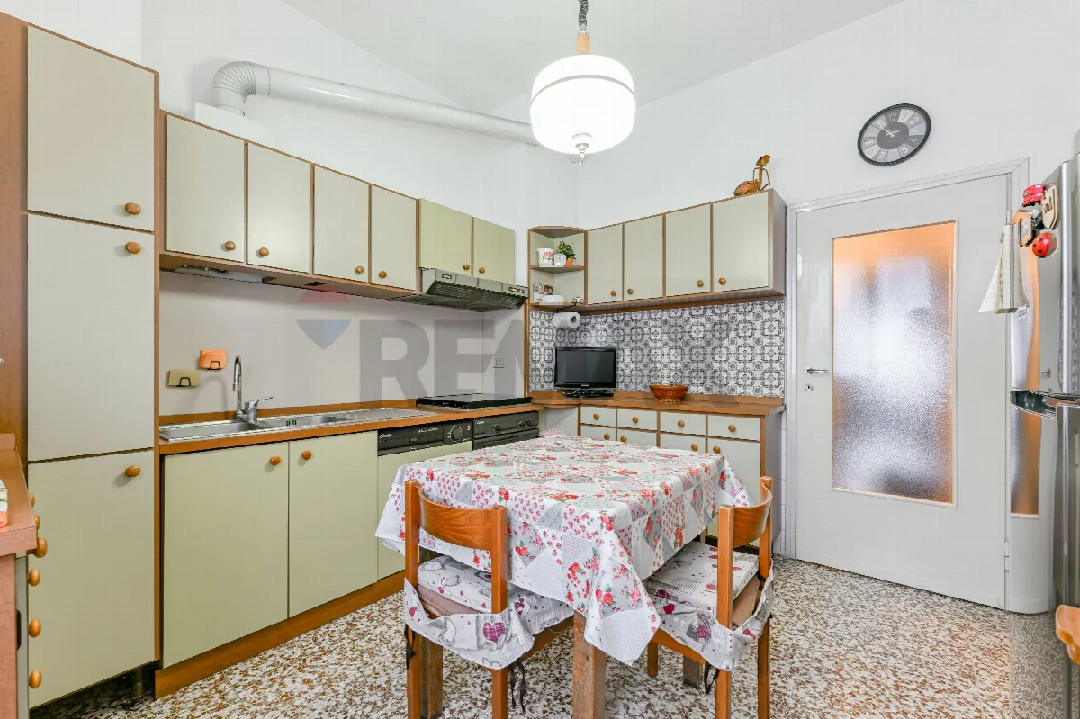 Appartamento in vendita a Milano, San Cristoforo - foto 2