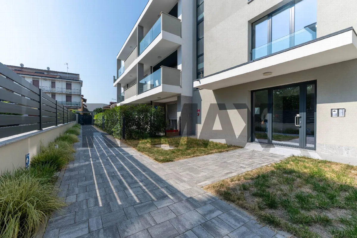 Appartamento in vendita a Rho, Zona Stazione - foto 5