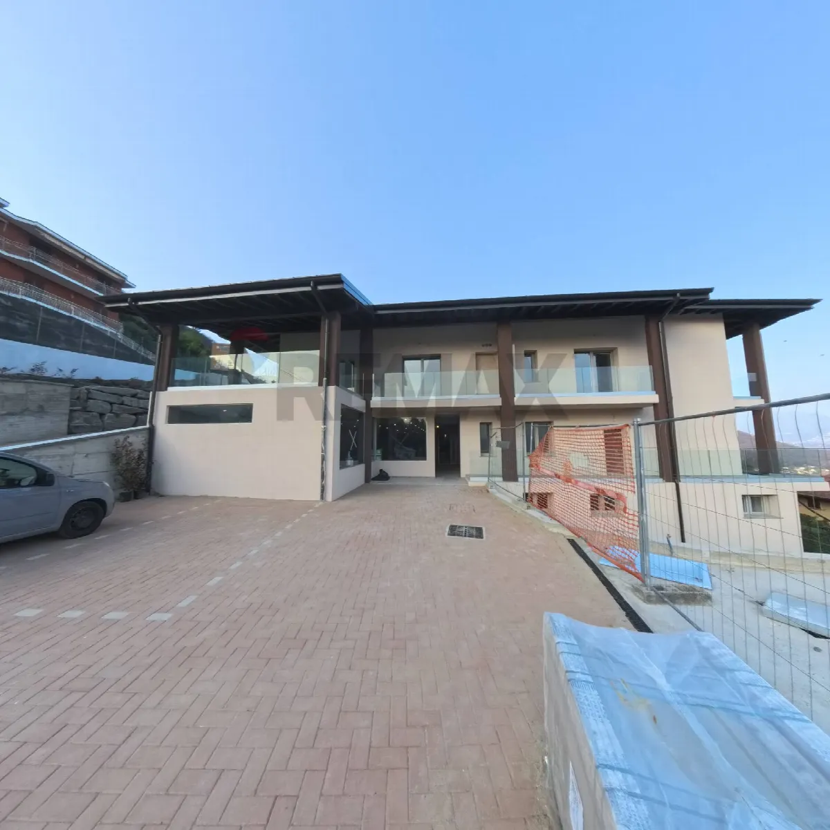 Appartamento in vendita a Cadegliano-Viconago, Cadegliano - foto 1