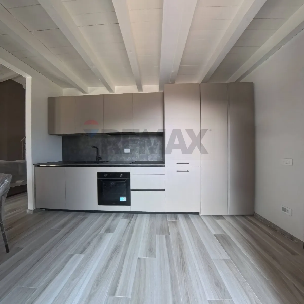 Appartamento in vendita a Cadegliano-Viconago, Cadegliano - foto 6