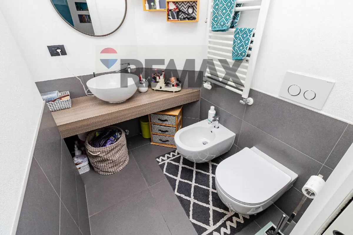 Appartamento in vendita a Varese, Centro - foto 10