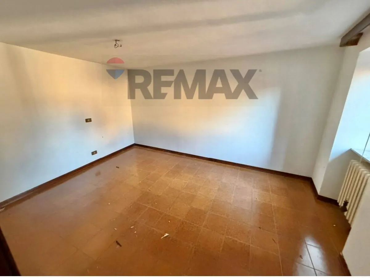 Appartamento in vendita a Casalzuigno - foto 9