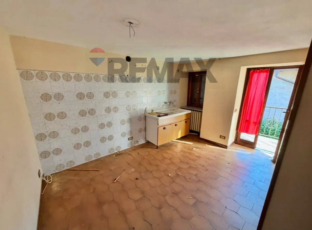 Appartamento in vendita a Casalzuigno - foto 5