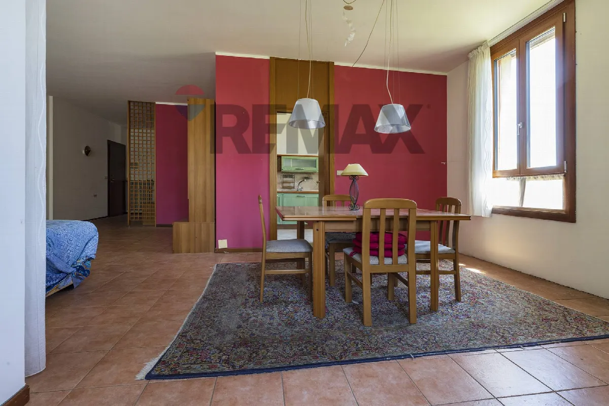 Appartamento in vendita a Varese, Zona Montello - foto 9
