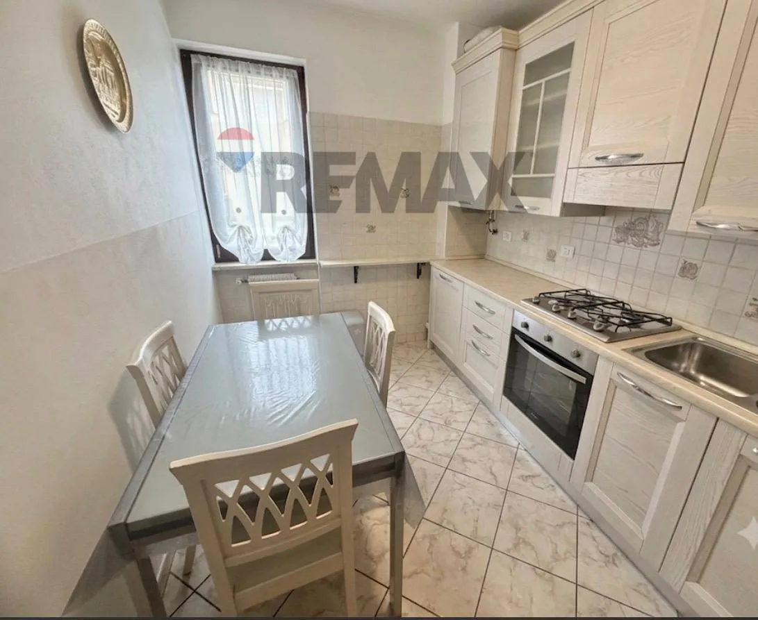 Appartamento in vendita a Porto Valtravaglia, Casa Piano Croce - foto 2