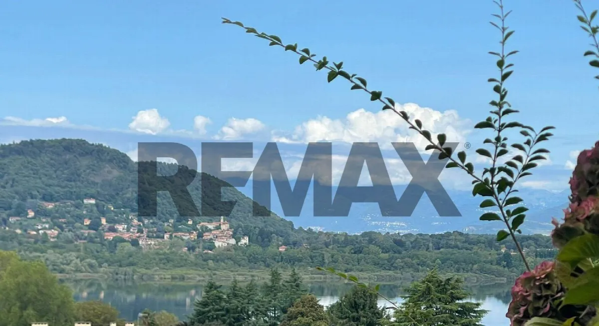 Nuove costruzioni in vendita a Vergiate, Corgeno - foto 1