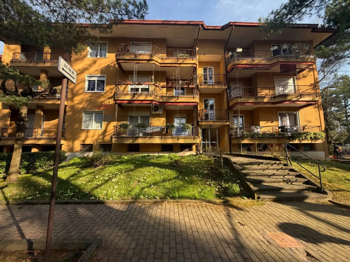 Appartamento in vendita a Varese, Bizzozzero - foto 3