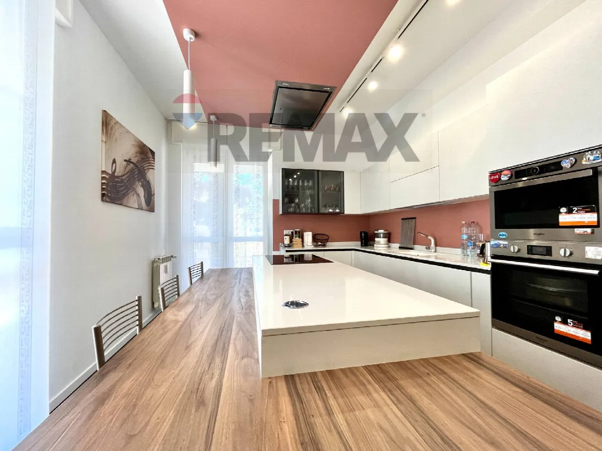 Appartamento in vendita a Varese, Zona Brunella - foto 4