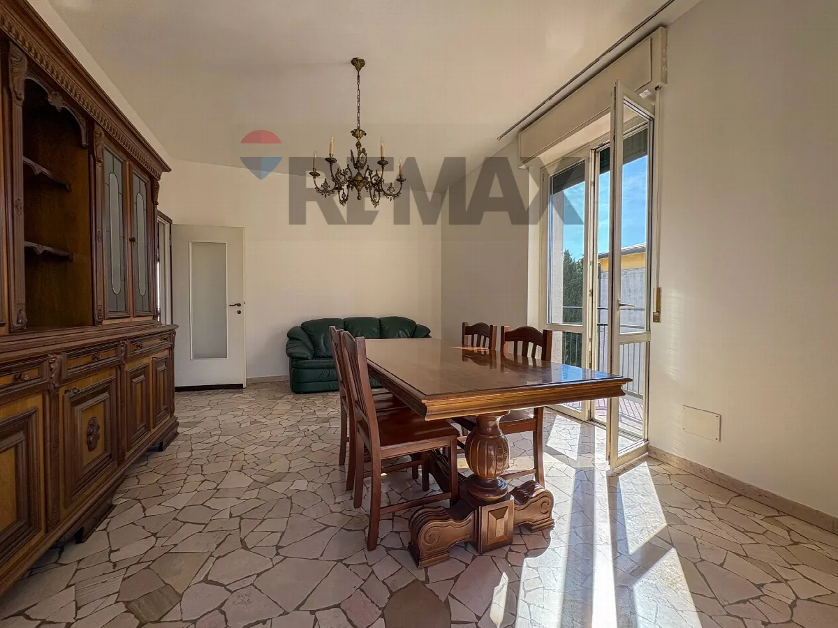 Appartamento in vendita a Varese, Zona Biumo - foto 5