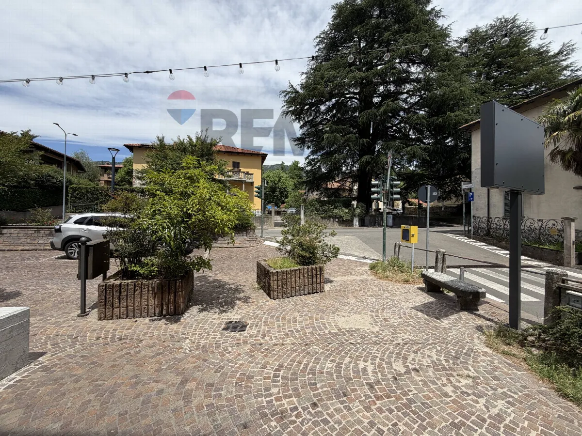 Appartamento in vendita a Barasso - foto 3