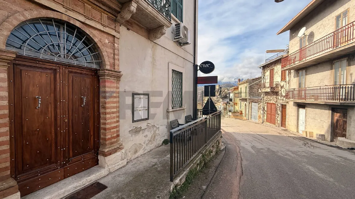 Appartamento in vendita a Roccascalegna - foto 3