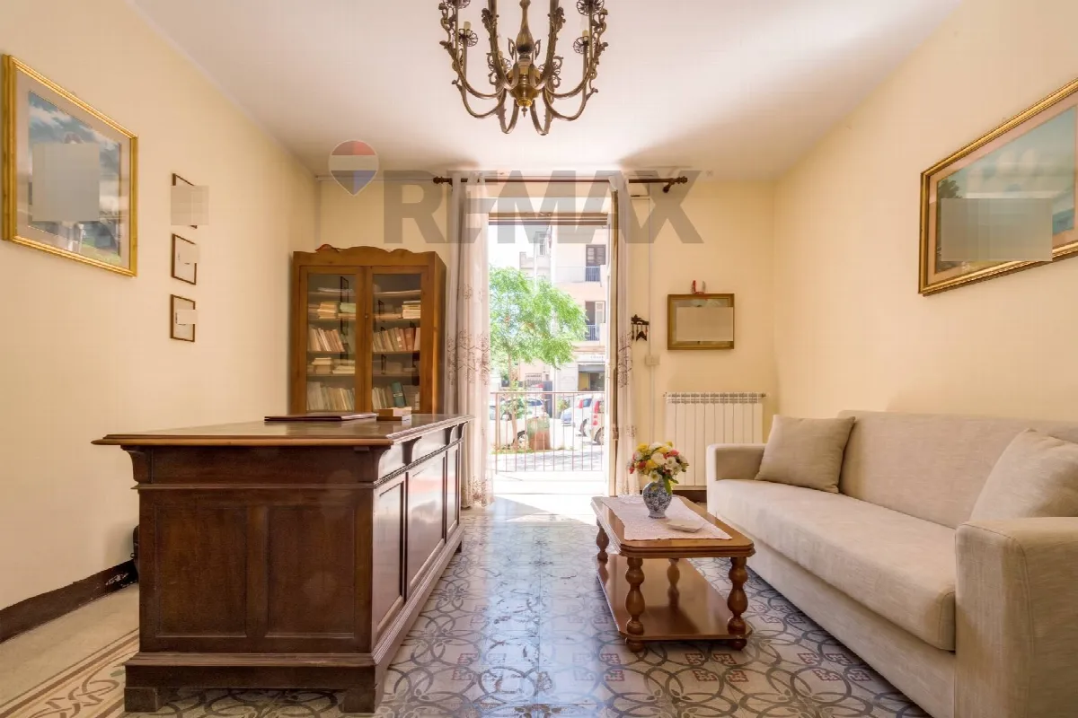 Appartamento in vendita a Palermo, Calatafimi - foto 1