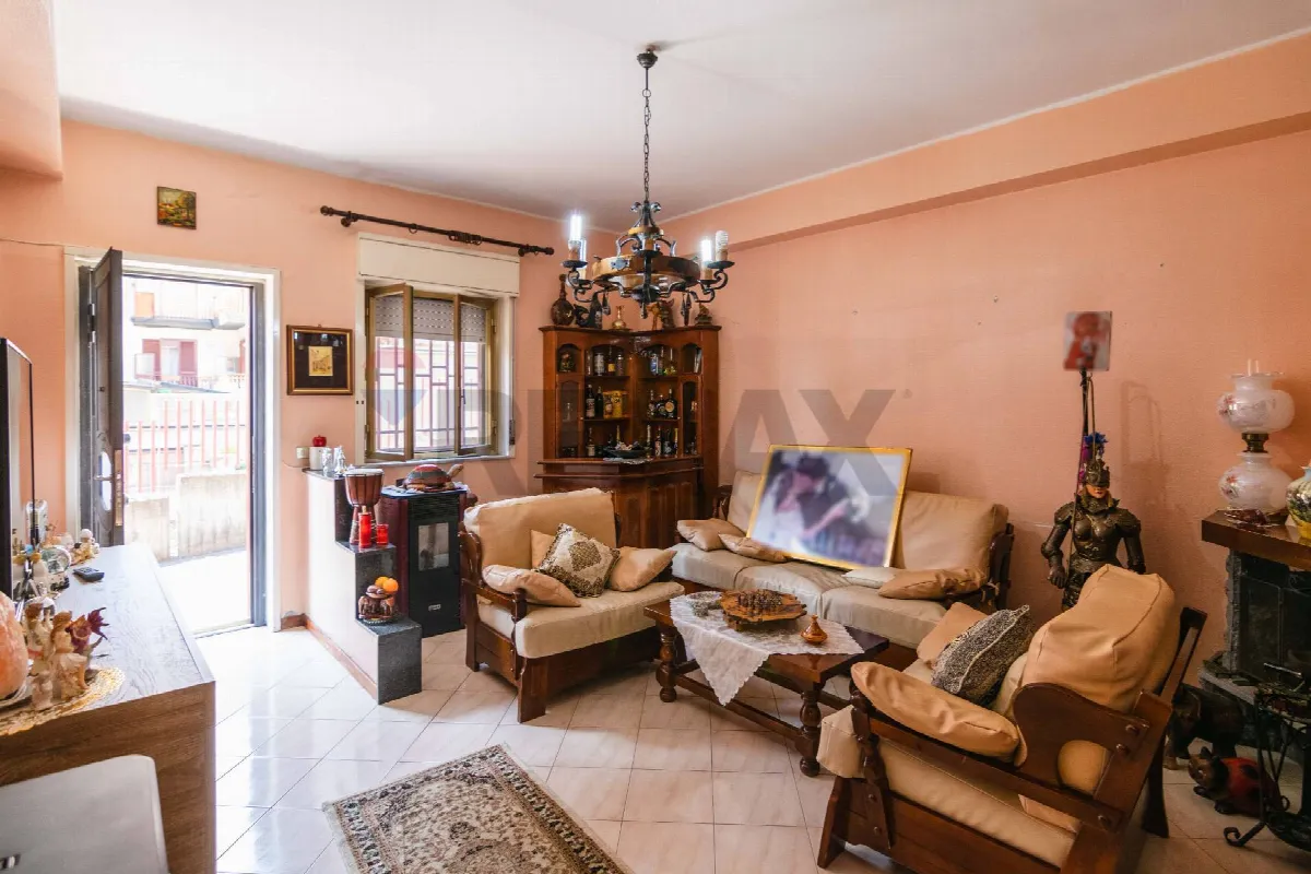 Appartamento in vendita a Aci Catena - foto 1