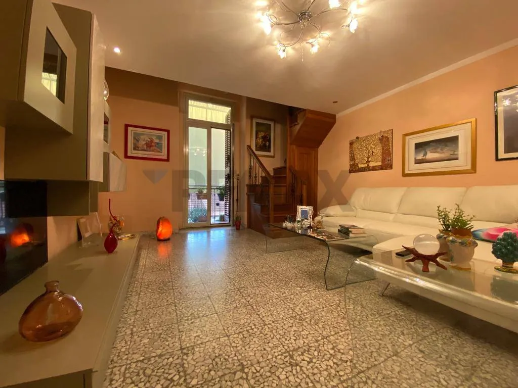 Appartamento in vendita a Catania, Gioieni - foto 4