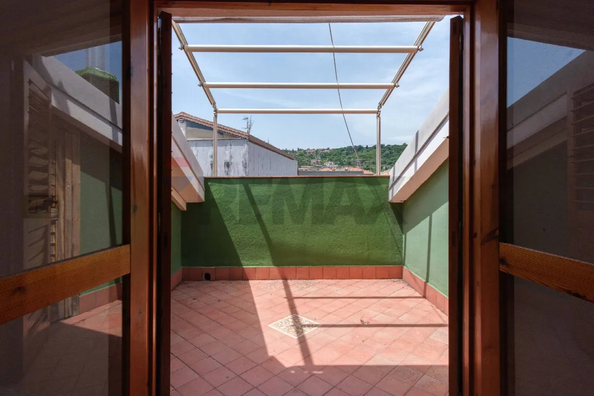 Attico/Mansarda in vendita a Aci Catena - foto 2