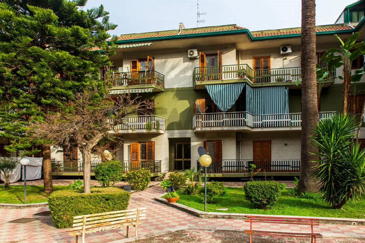 Appartamento in vendita a Aci Catena - foto 2
