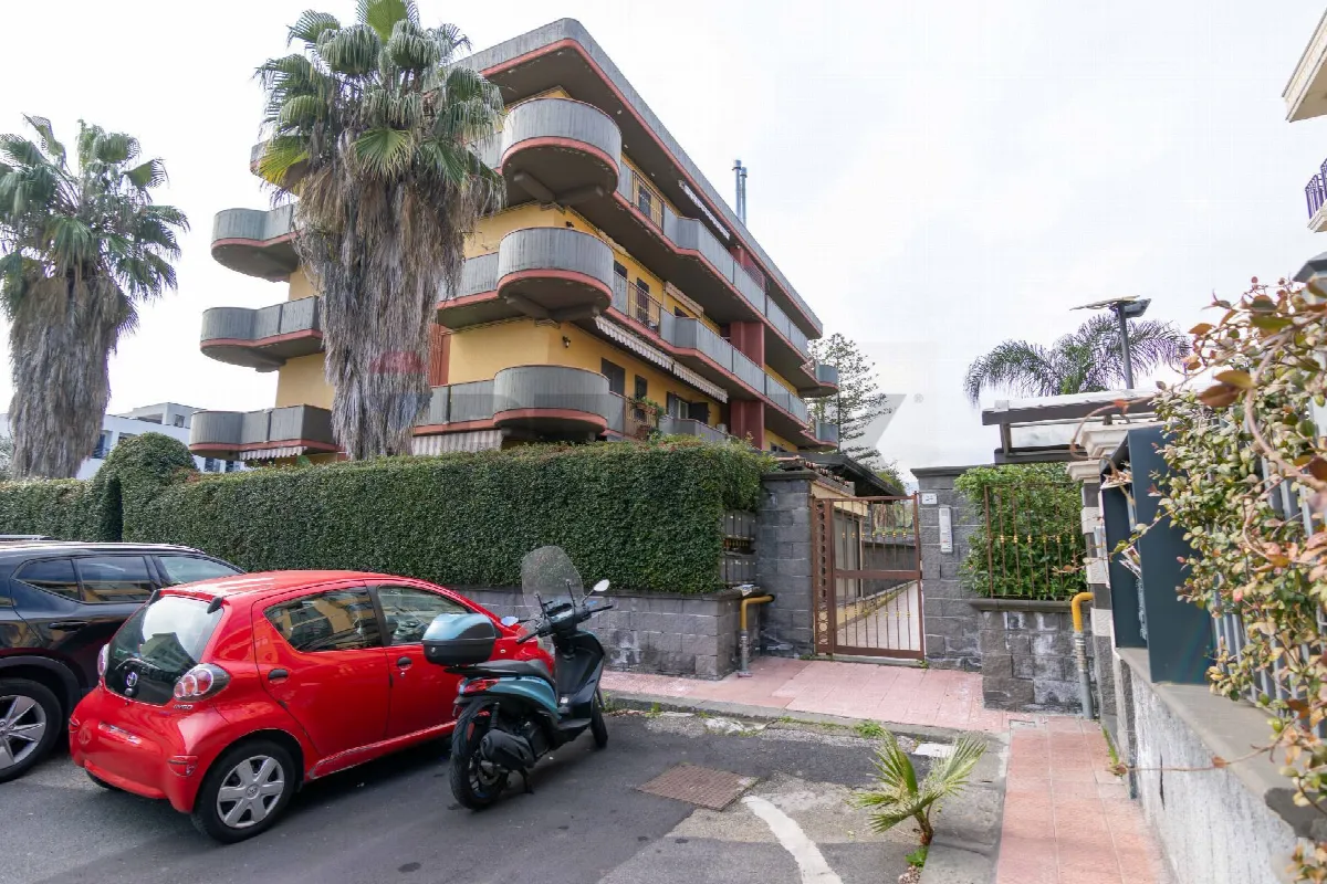 Appartamento in vendita a Giarre, Macchia - foto 1